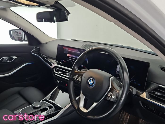 BMW 3 Series 2023