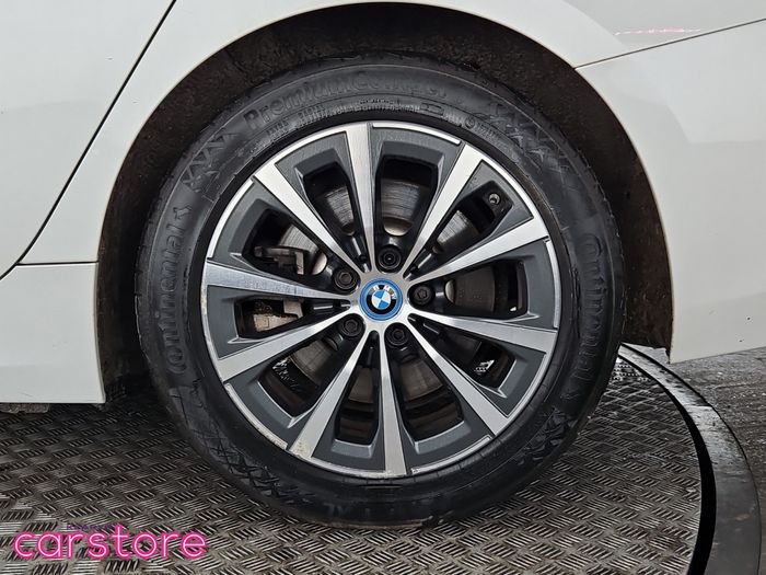 BMW 3 Series 2023