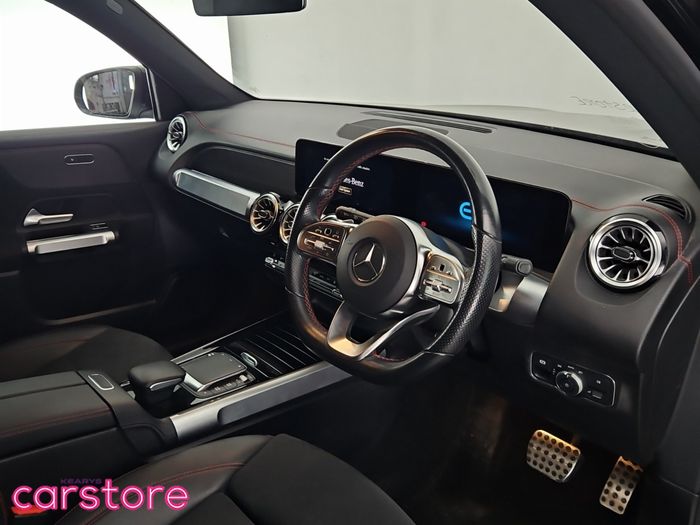 Mercedes-Benz EQB 2022