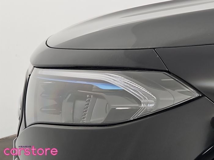 Mercedes-Benz EQB 2022