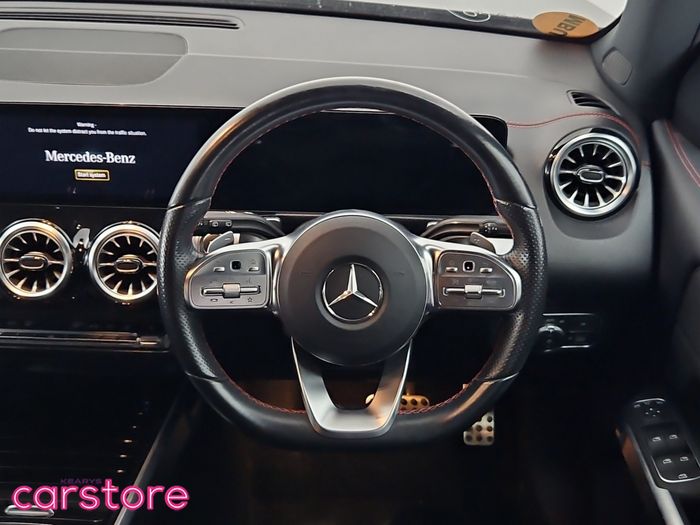 Mercedes-Benz EQB 2022