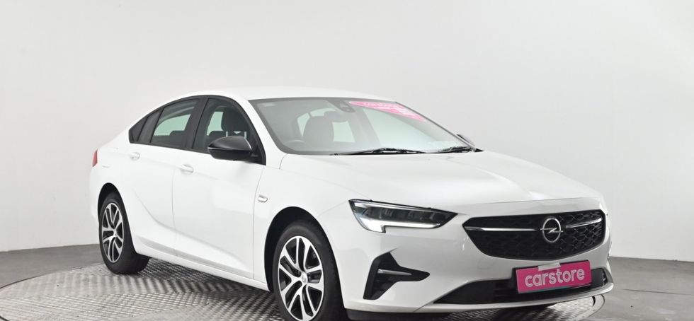 Opel Insignia 2021