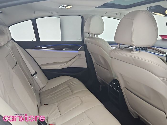 BMW 5 Series 2019