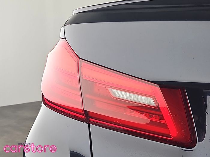 BMW 5 Series 2019