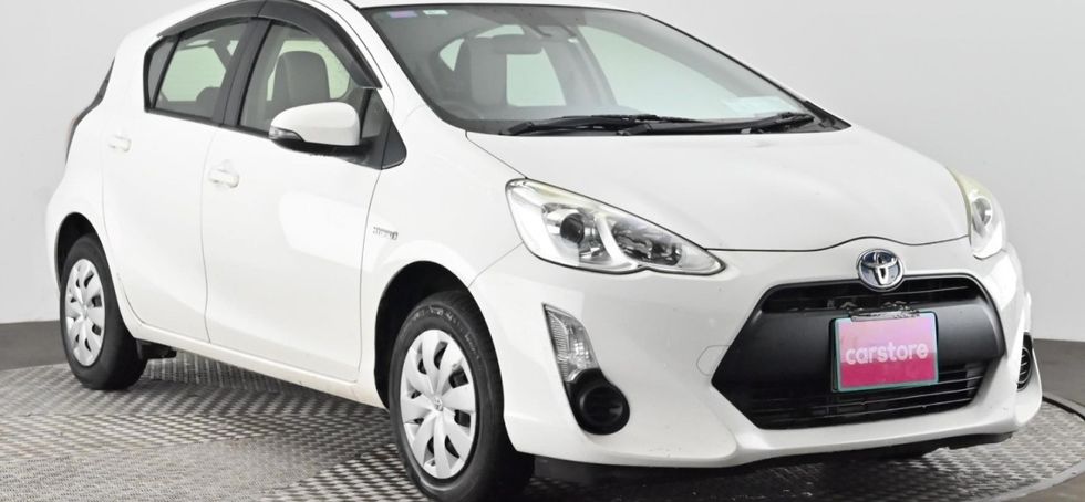 Toyota Aqua 2016