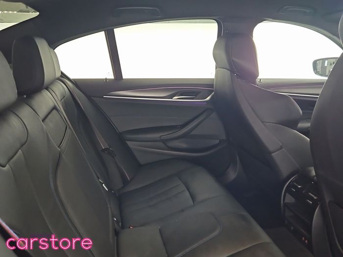 BMW 5 Series 2020