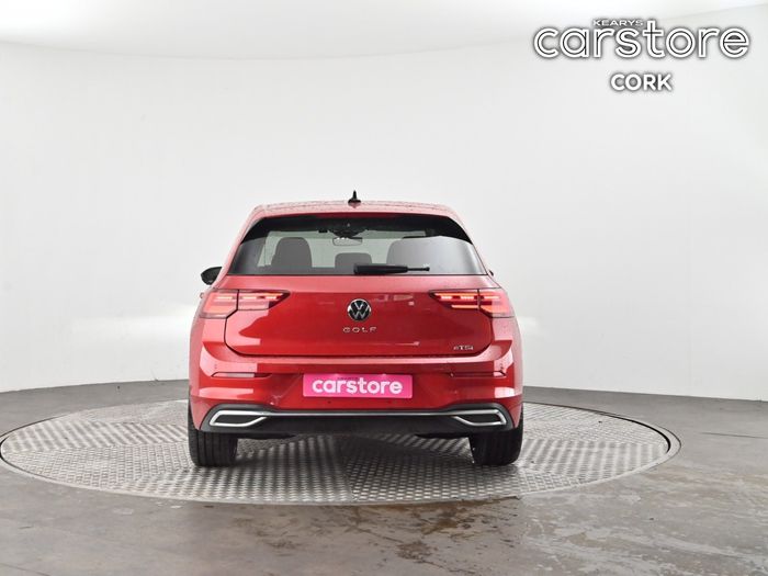 Volkswagen Golf 2021