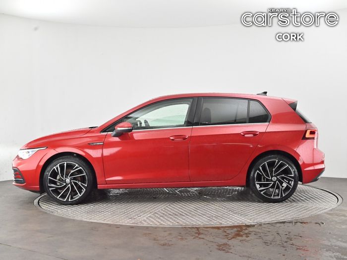Volkswagen Golf 2021