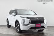 Mitsubishi Outlander 2023