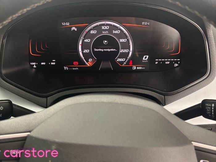 SEAT Arona 2024