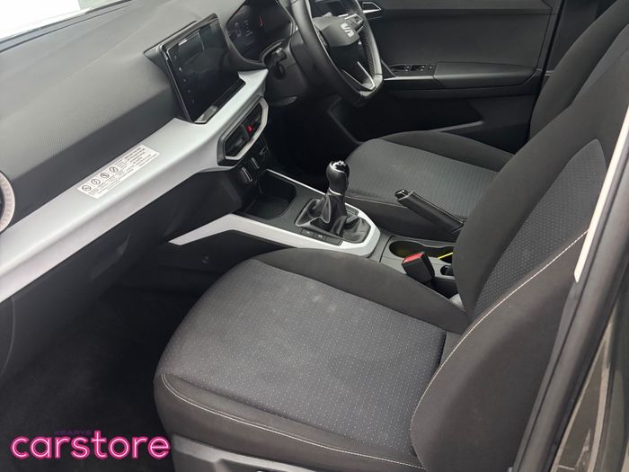 SEAT Arona 2024