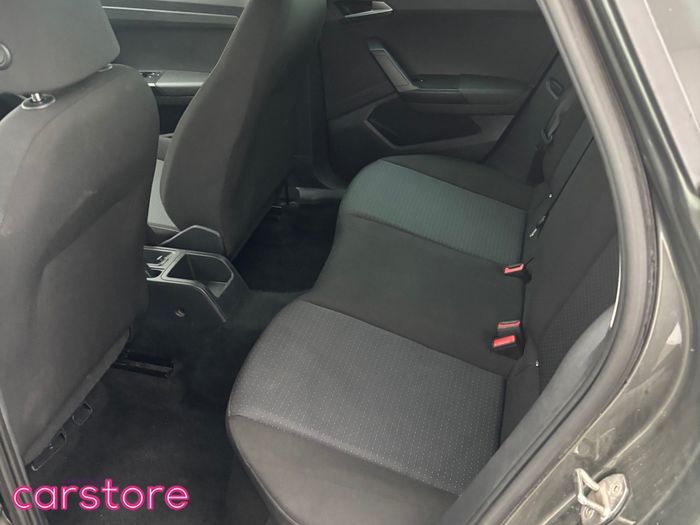 SEAT Arona 2024