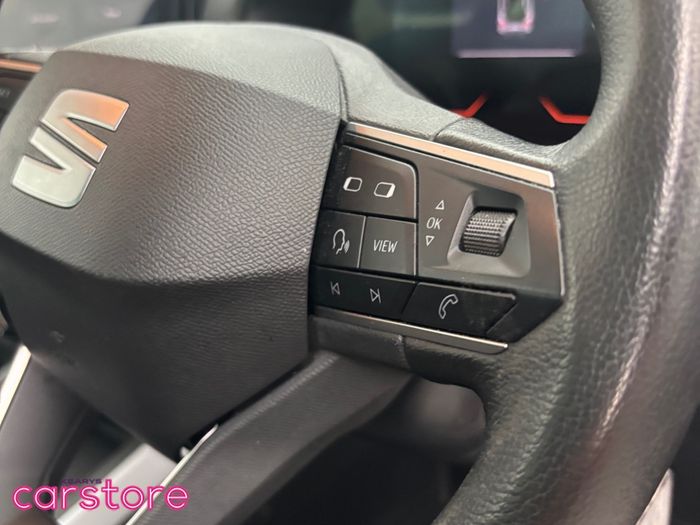SEAT Arona 2024