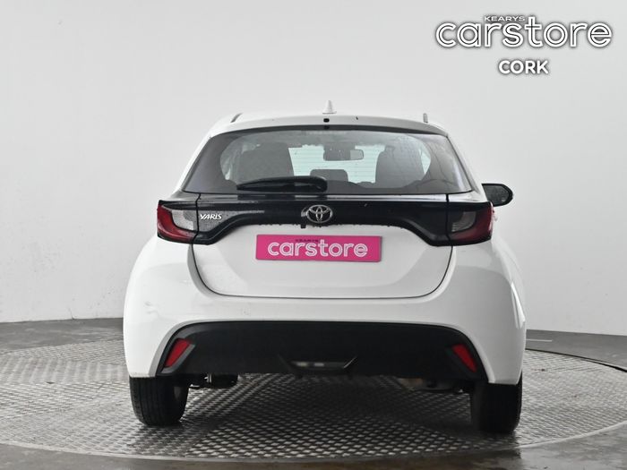 Toyota Yaris 2024