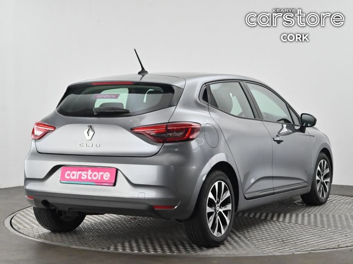 Renault Clio 2023