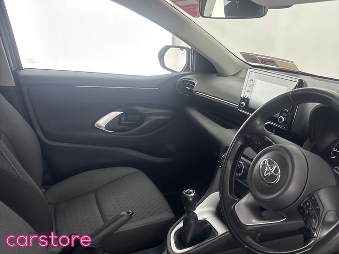 Toyota Yaris 2024