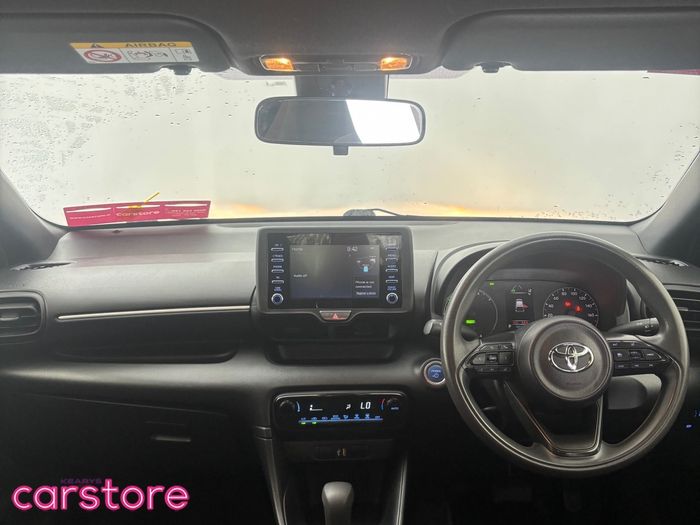Toyota Yaris 2021
