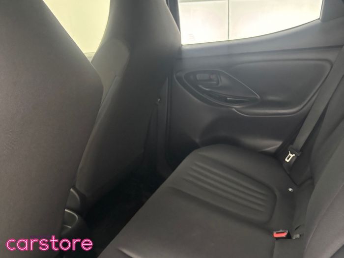 Toyota Yaris 2021
