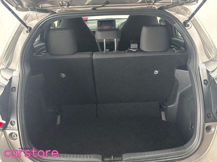 Toyota Yaris 2021