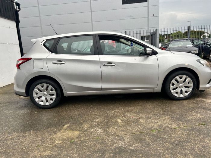 Nissan Pulsar 2016