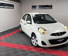 Nissan March 2016