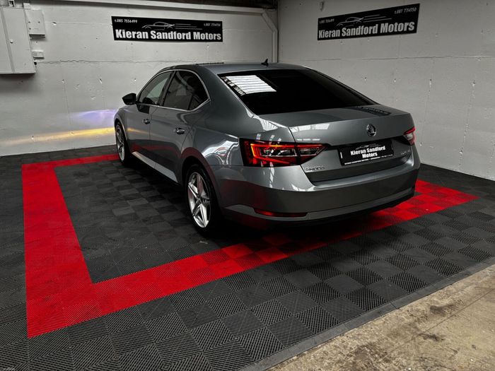 Skoda Superb 2016