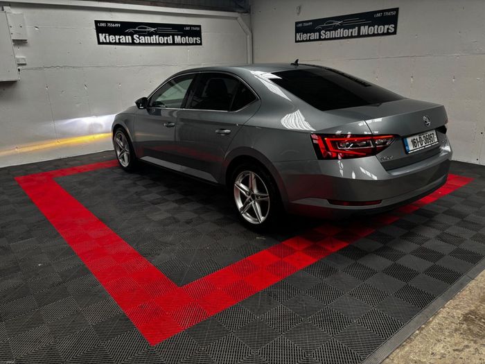 Skoda Superb 2016