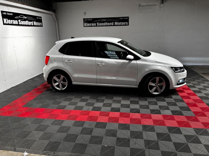 Volkswagen Polo 2016