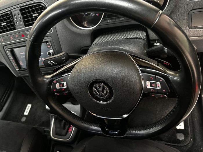 Volkswagen Polo 2016