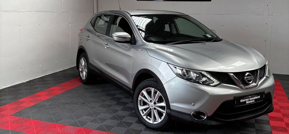 Nissan QASHQAI 2015
