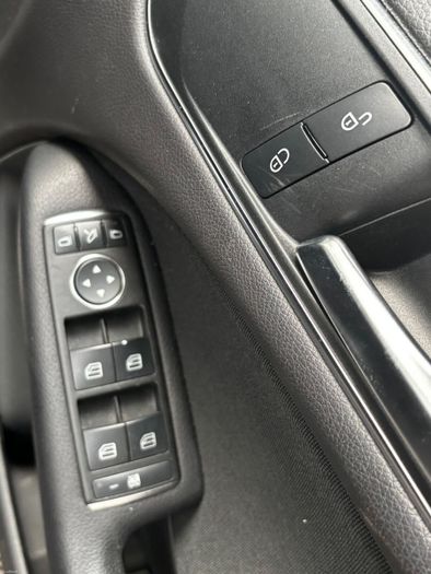 Mercedes-Benz B-Class 2013