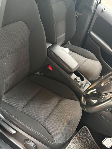 Mercedes-Benz B-Class 2013