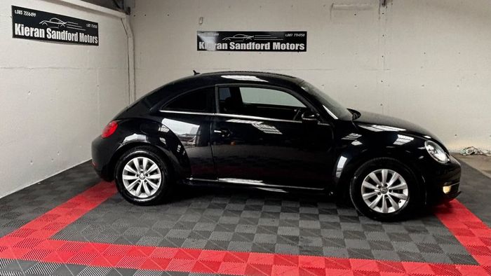 Volkswagen Beetle 2014