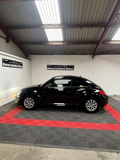 Volkswagen Beetle 2014