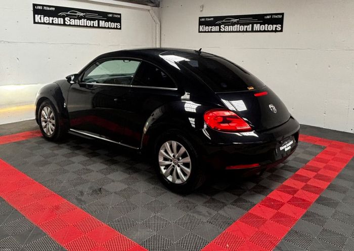 Volkswagen Beetle 2014