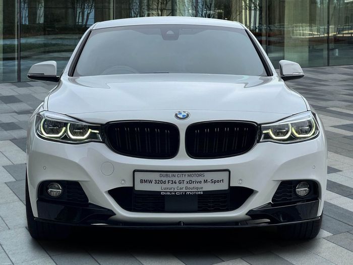 BMW 3 Series 2020