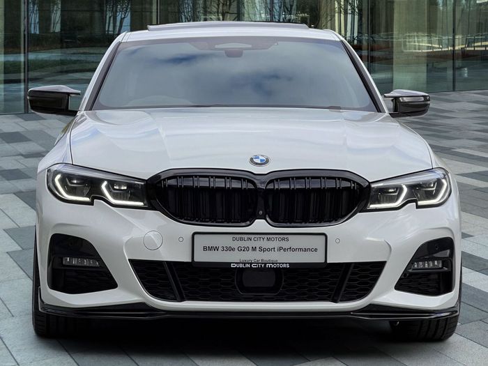 BMW 3 Series 2021