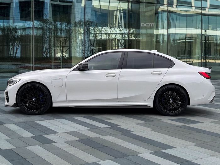 BMW 3 Series 2021