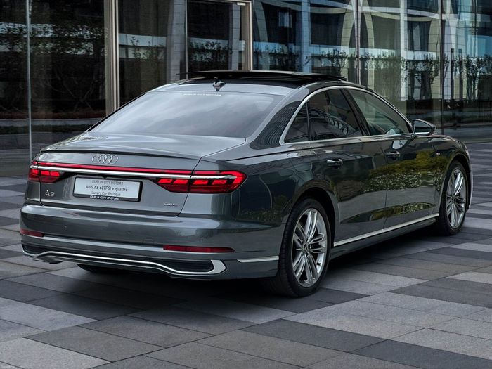 Audi A8 2023