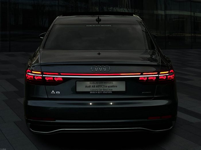 Audi A8 2023