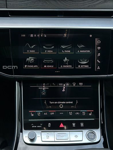 Audi A8 2023
