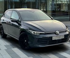 Volkswagen Golf 2025