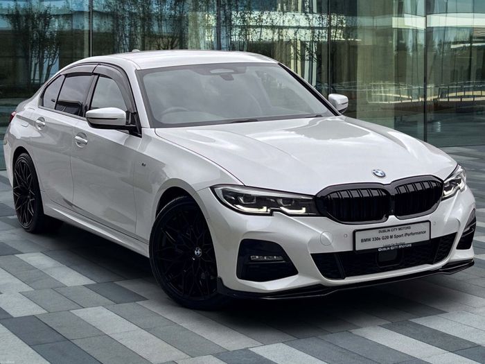 BMW 3 Series 2021