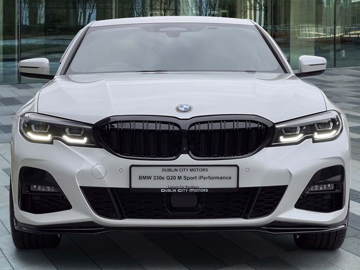 BMW 3 Series 2021