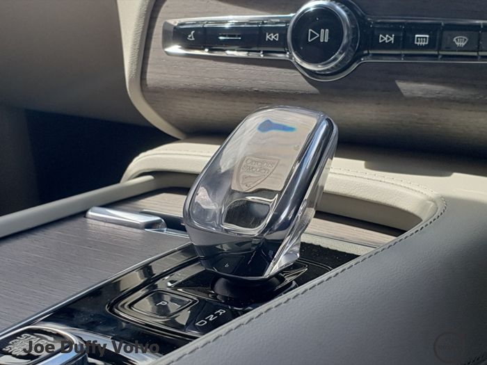 Volvo XC90 2023