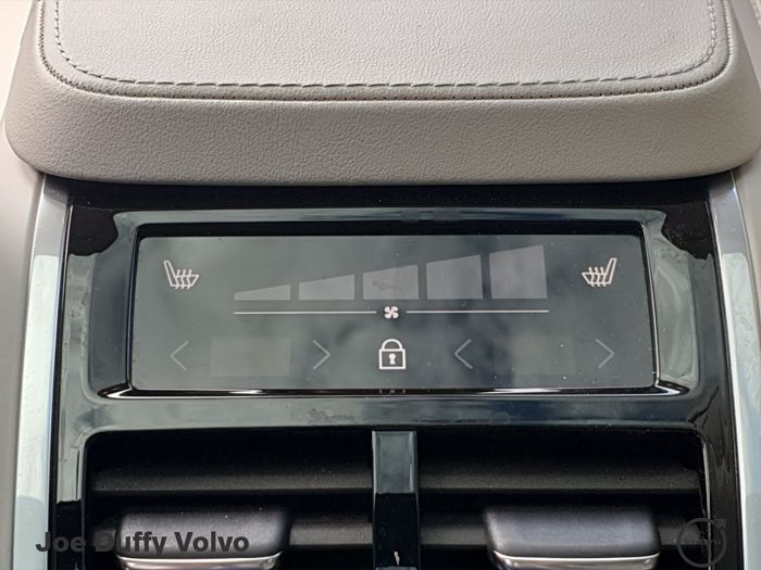 Volvo XC90 2023