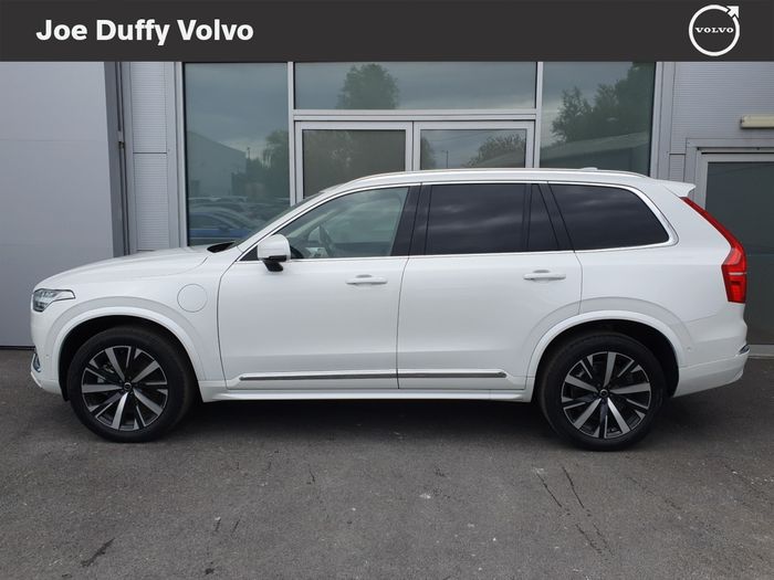 Volvo XC90 2025