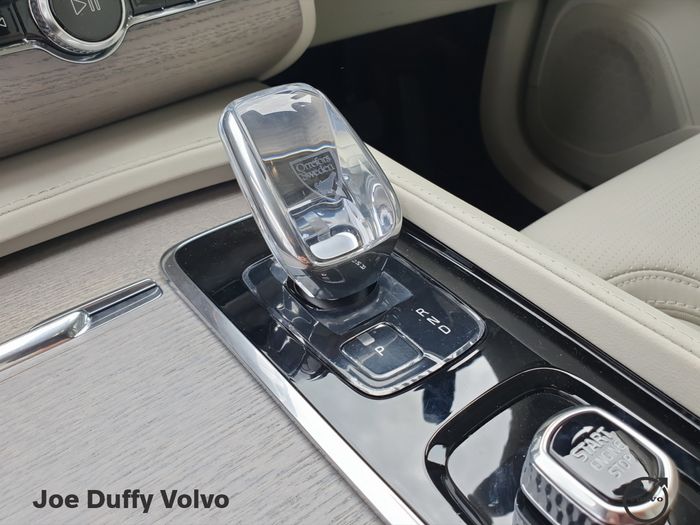 Volvo XC90 2025