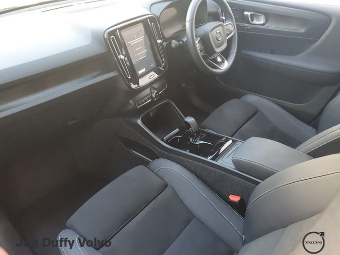 Volvo C40 2023