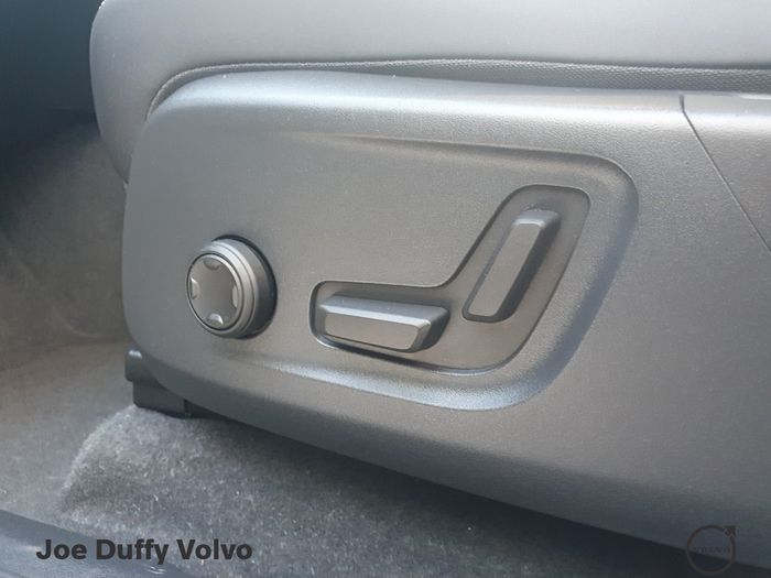 Volvo C40 2023